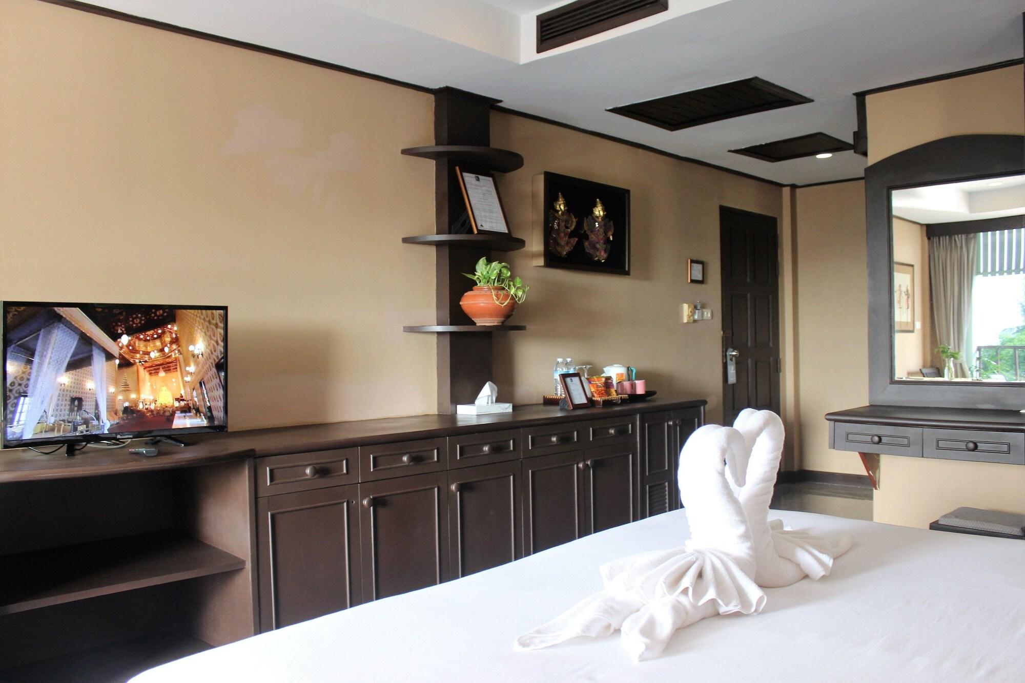 Kelly'S Residency 호텔 Patong 외부 사진