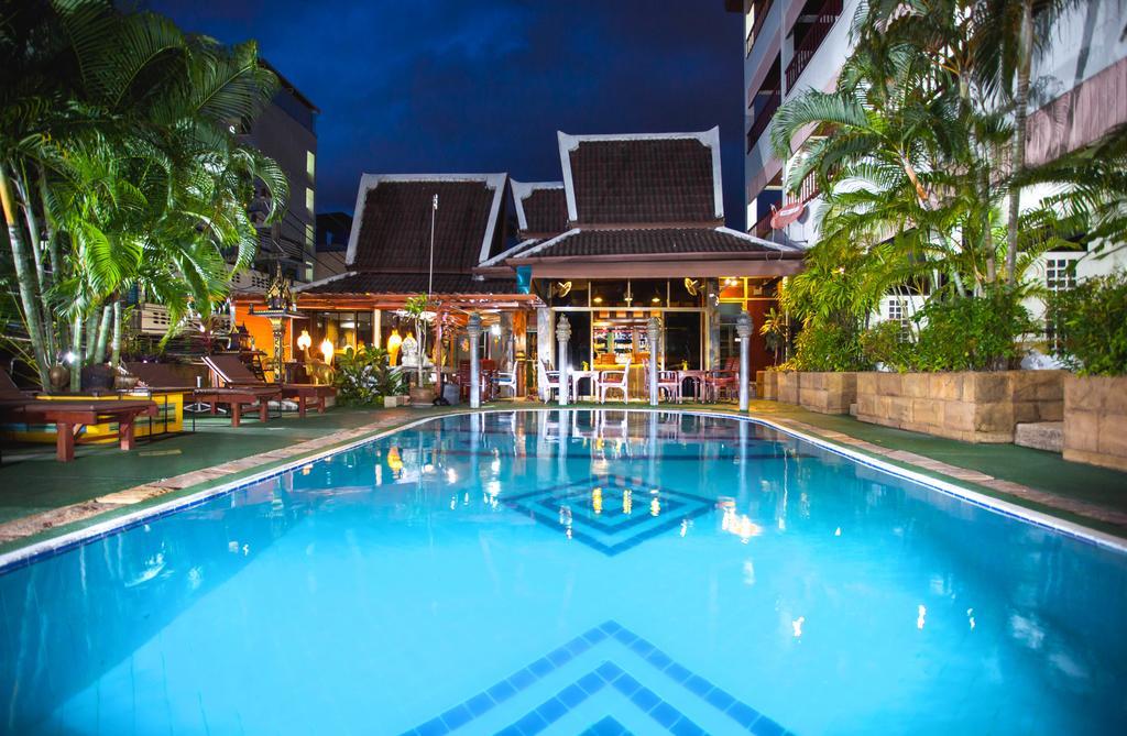 Kelly'S Residency 호텔 Patong 외부 사진
